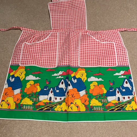 Kitchen Apron - Picture 3 of 4